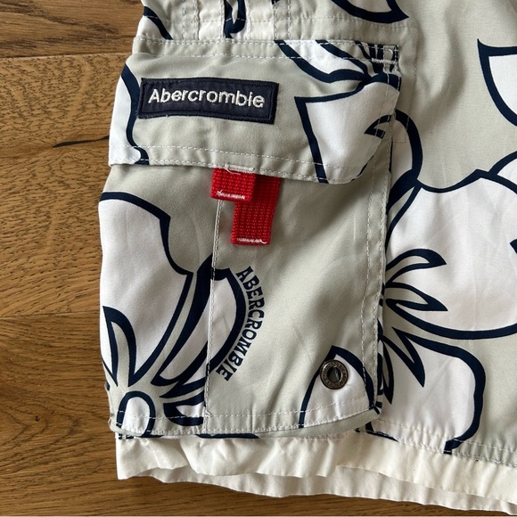 Abercrombie and Fitch Men's Floral Swim Shorts - gray and White - Picture 2 of 9